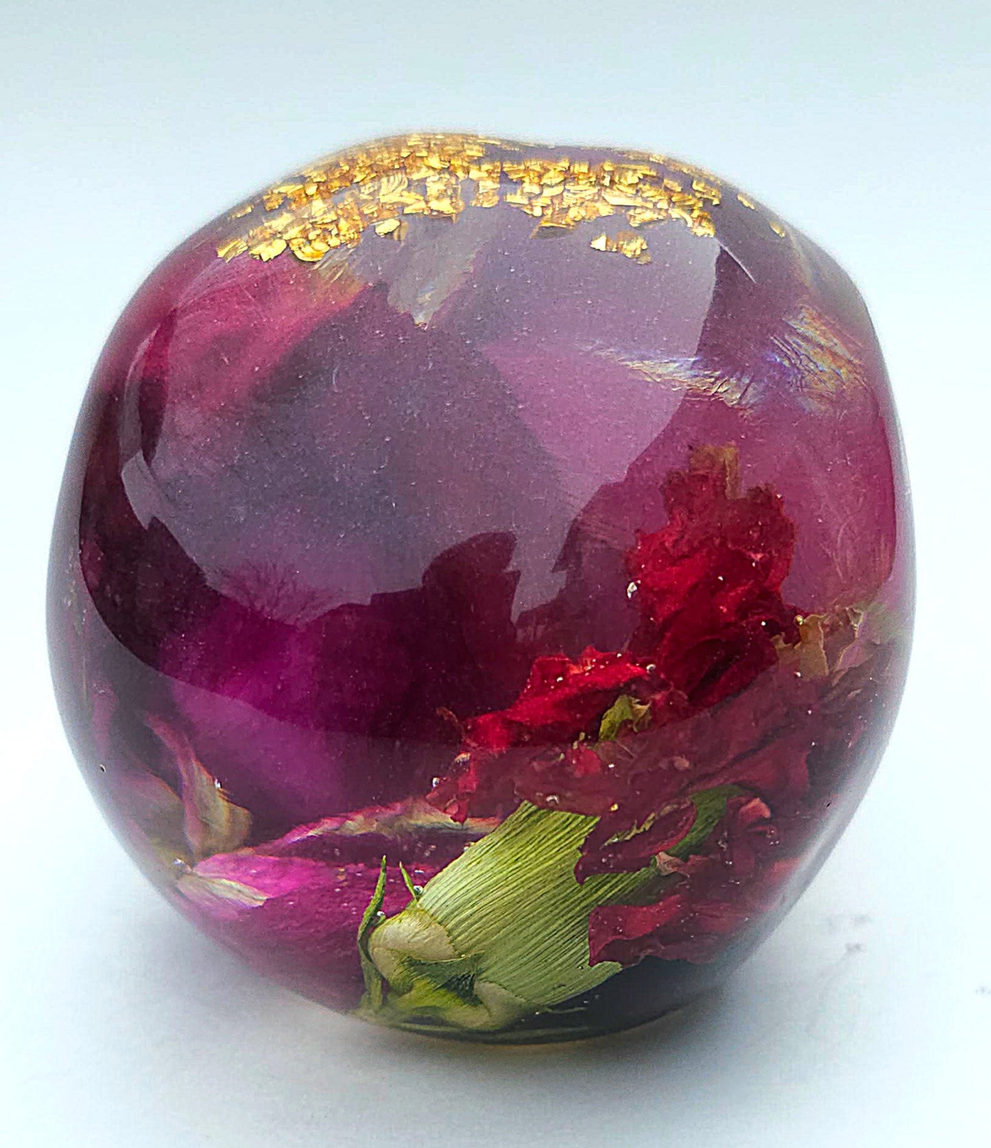 *SOLD*Handmade Resin Skull - Wild flowers with gold accents. Lots of negative space on this piece. Some slight banding in the resin, so discounted.