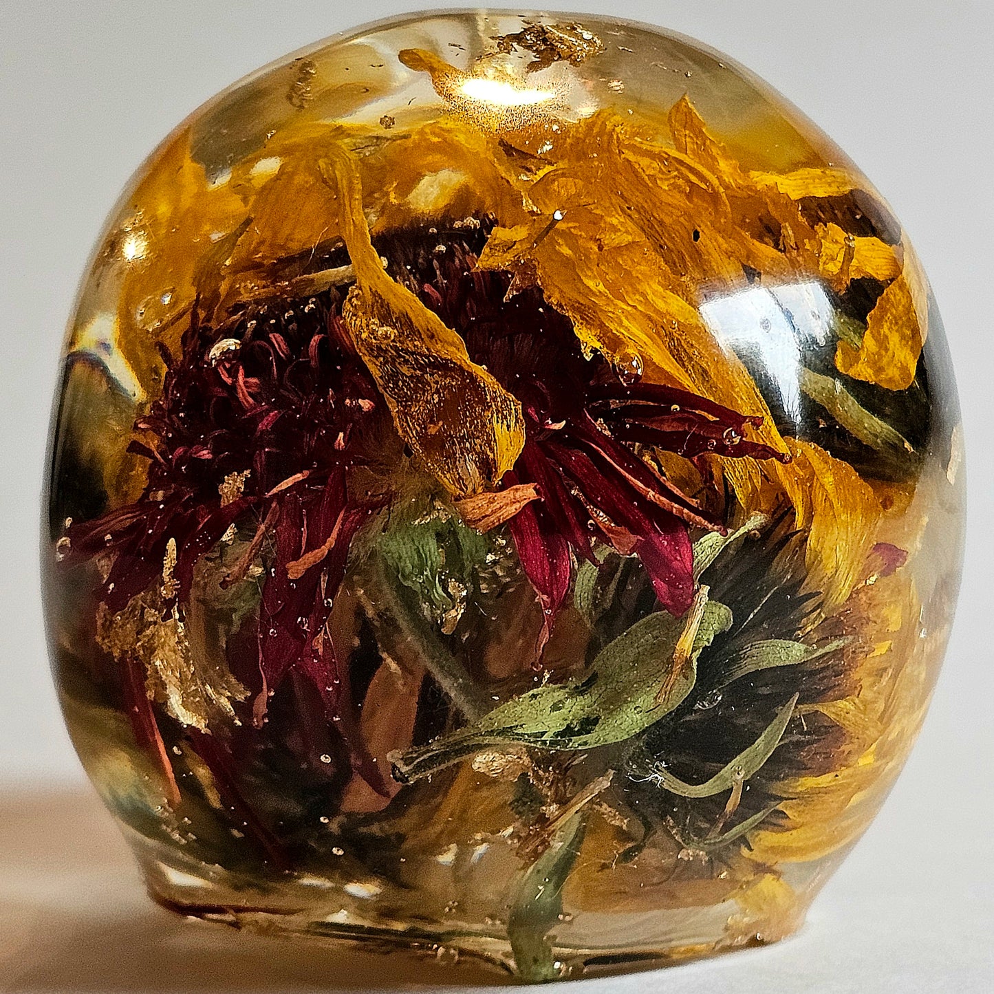 #0000 - Handmade Resin Skull - Mixed flowers in clear resin. Nice detail here.