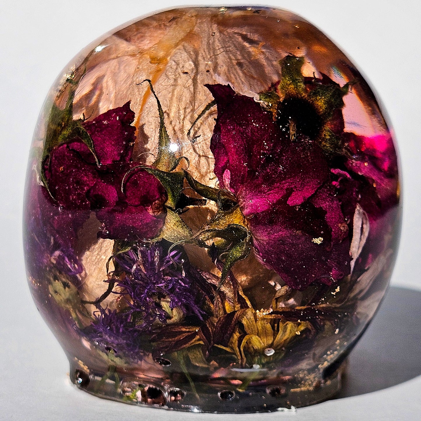 #0283 - Handmade Resin Skull - Mixed flowers, with large wild white rose, and red wild roses
