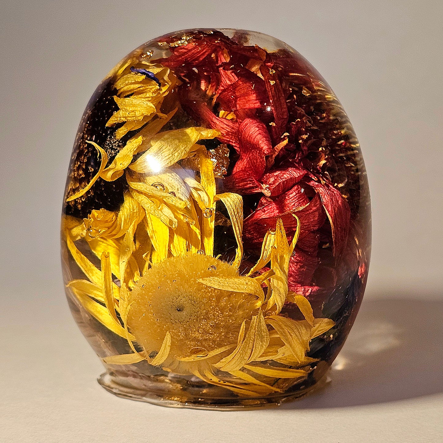 #0262 Handmade Resin Skull - Mixed flowers in clear resin, very nice piece. This one really pops!