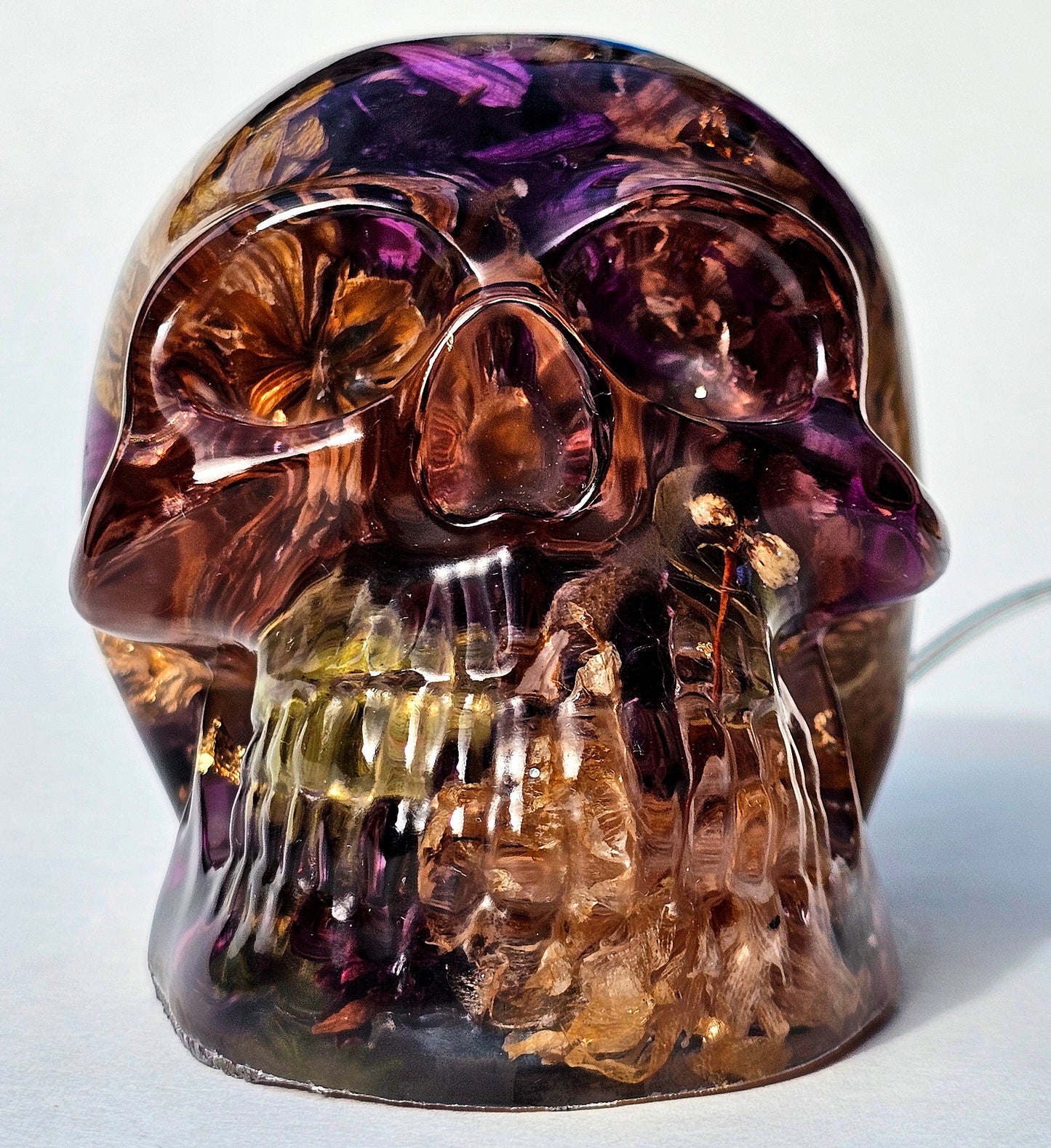 #0290 - Handmade Resin Skull - One of my favorites. Autumn flower blend with excellent contrast. This one lights up!           HAS LIGHTS!